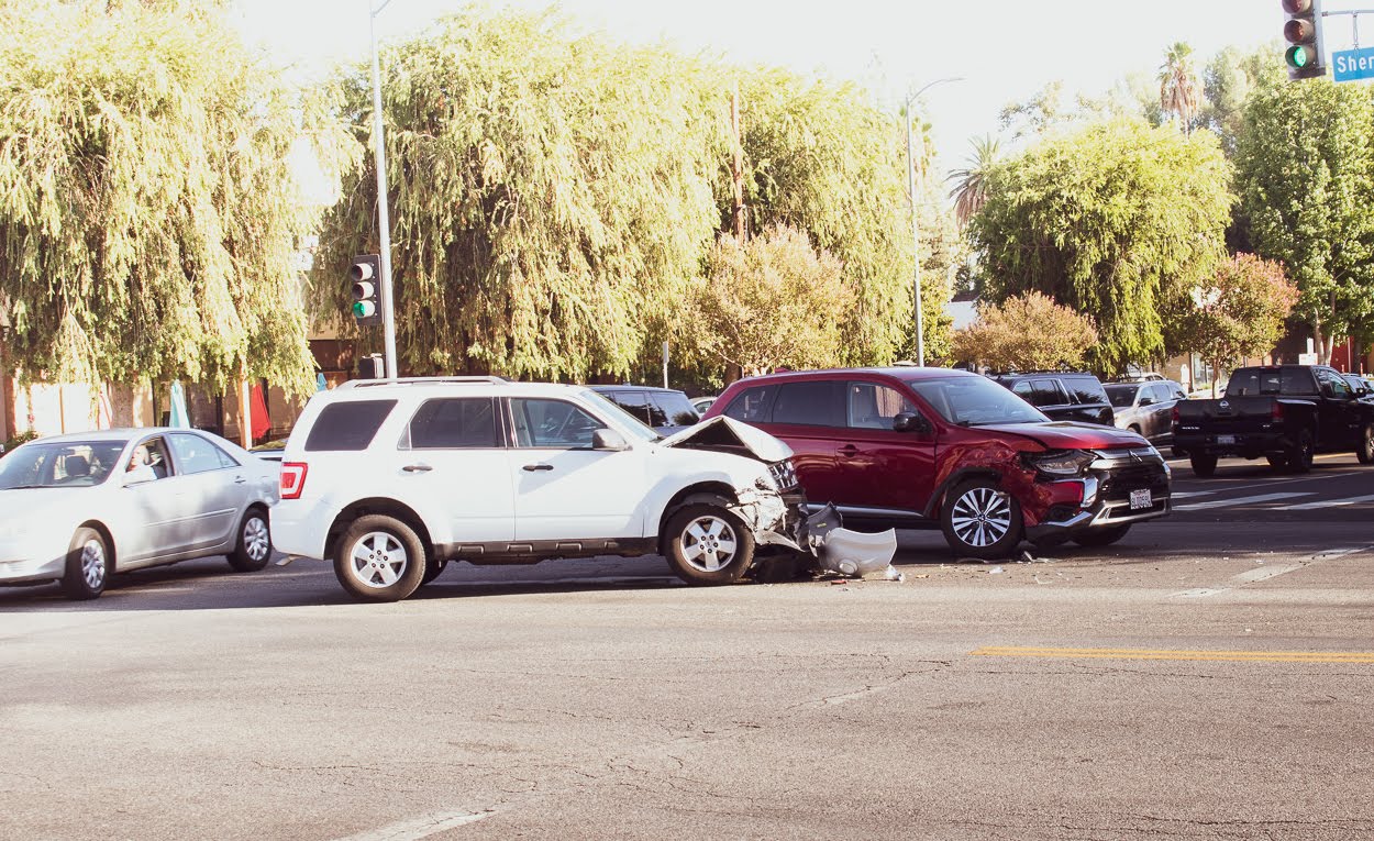 Pensacola, FL – Officer Injured After DUI Crash on Creighton Rd